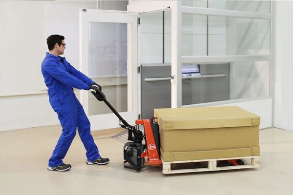 goods-lift-a8000-raised-edges-1170x700px